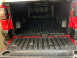 https://img.olx.com.br/thumbs256x256/39/390685785124527.jpg