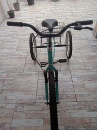 Título do anúncio: Bicicleta triciclo seminova 