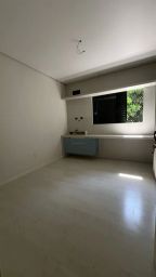 https://img.olx.com.br/thumbs256x256/39/392532622189261.jpg