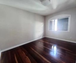 https://img.olx.com.br/thumbs256x256/39/393503404223349.jpg