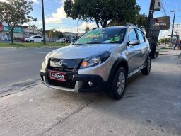 https://img.olx.com.br/thumbs256x256/39/393617779915625.jpg