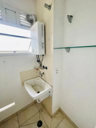 https://img.olx.com.br/thumbs256x256/39/394533649172942.jpg
