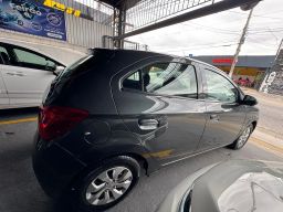 https://img.olx.com.br/thumbs256x256/39/394538817000874.jpg