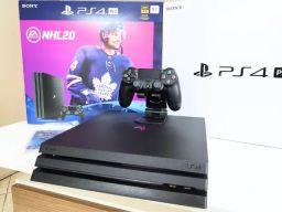 PS4 Pro 1TB - ate 12x sem juros, Loja Física - Videogames - Portão,  Curitiba 1233650631