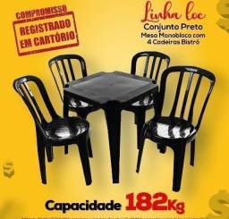 Título do anúncio: Jogo de mesa e cadeiras plástica modelo Bistrô sem apoio de braço cor preta