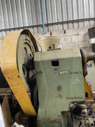 https://img.olx.com.br/thumbs256x256/39/398506839754114.jpg