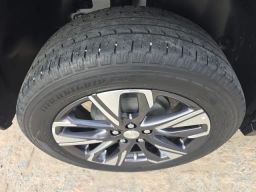 https://img.olx.com.br/thumbs256x256/39/398655420470268.jpg