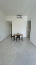 https://img.olx.com.br/thumbs256x256/40/401565527775508.jpg