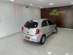 https://img.olx.com.br/thumbs256x256/40/403513395073005.jpg