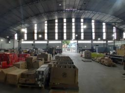 https://img.olx.com.br/thumbs256x256/40/403514876685401.jpg
