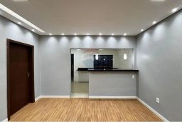 https://img.olx.com.br/thumbs256x256/40/405582765871902.jpg
