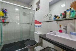 https://img.olx.com.br/thumbs256x256/40/406541160821372.jpg