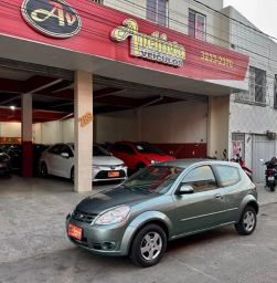 https://img.olx.com.br/thumbs256x256/40/407646332267258.jpg