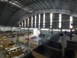 https://img.olx.com.br/thumbs256x256/40/409531270853120.jpg