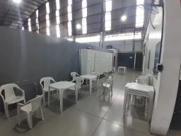 https://img.olx.com.br/thumbs256x256/40/409583279764495.jpg