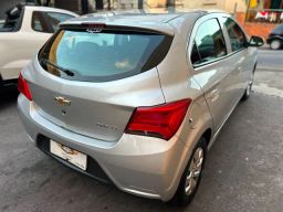 https://img.olx.com.br/thumbs256x256/40/409614316740838.jpg