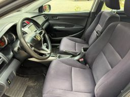 https://img.olx.com.br/thumbs256x256/40/409648794046659.jpg