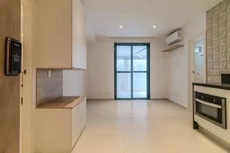 https://img.olx.com.br/thumbs256x256/41/410512157209048.jpg