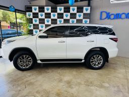 https://img.olx.com.br/thumbs256x256/41/410651777065463.jpg