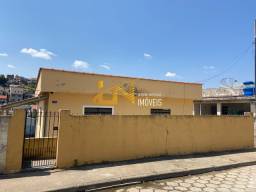 Título do anúncio: Casa á venda em São Lourenço - MG