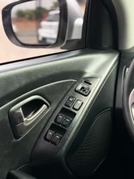 https://img.olx.com.br/thumbs256x256/41/412515510874090.jpg
