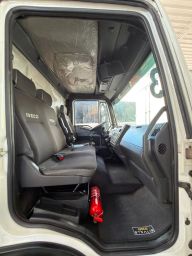 https://img.olx.com.br/thumbs256x256/41/413637413702755.jpg