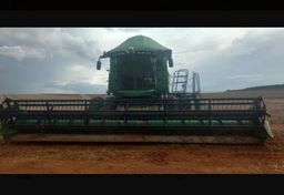 Colheitadeira Jonh Deere s660