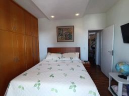 https://img.olx.com.br/thumbs256x256/41/415503403545082.jpg