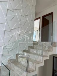 https://img.olx.com.br/thumbs256x256/41/415562273014001.jpg