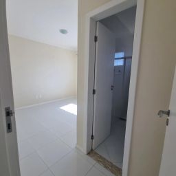 https://img.olx.com.br/thumbs256x256/41/415565140758983.jpg