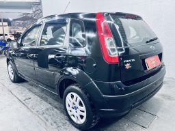 https://img.olx.com.br/thumbs256x256/41/415615193490390.jpg
