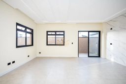 https://img.olx.com.br/thumbs256x256/41/415624771170254.jpg