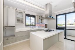 https://img.olx.com.br/thumbs256x256/41/415655565692213.jpg