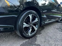 https://img.olx.com.br/thumbs256x256/41/417596150603093.jpg