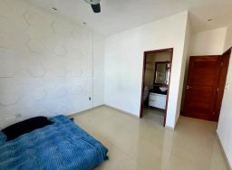 https://img.olx.com.br/thumbs256x256/41/418669684833444.jpg
