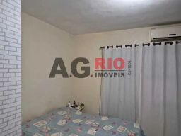 https://img.olx.com.br/thumbs256x256/42/420520763444072.jpg