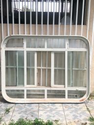 https://img.olx.com.br/thumbs256x256/42/421530388211146.jpg