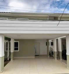 https://img.olx.com.br/thumbs256x256/42/421554767404058.jpg