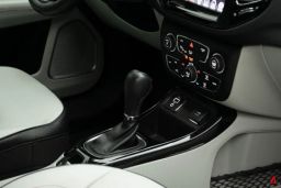 https://img.olx.com.br/thumbs256x256/42/421596643467276.jpg
