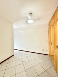 https://img.olx.com.br/thumbs256x256/42/421696439748681.jpg