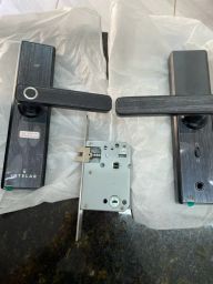 https://img.olx.com.br/thumbs256x256/42/422435786965318.jpg