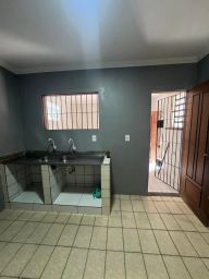 https://img.olx.com.br/thumbs256x256/42/422502625528896.jpg