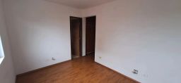 https://img.olx.com.br/thumbs256x256/42/422538753212799.jpg