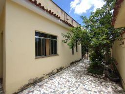 https://img.olx.com.br/thumbs256x256/42/422570270409602.jpg