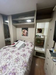 https://img.olx.com.br/thumbs256x256/42/423547405631035.jpg