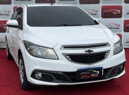 https://img.olx.com.br/thumbs256x256/42/423648060603595.jpg