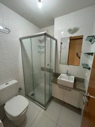 https://img.olx.com.br/thumbs256x256/42/423648786980111.jpg