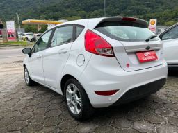 https://img.olx.com.br/thumbs256x256/42/423663664284911.jpg