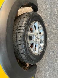 https://img.olx.com.br/thumbs256x256/42/423681811773207.jpg