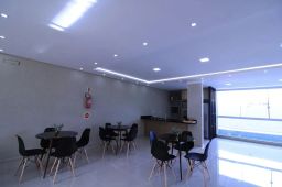 https://img.olx.com.br/thumbs256x256/42/424560405723975.jpg